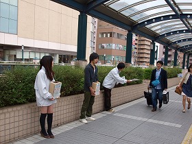 東京農工大学の学生による第3〜7回街頭募金